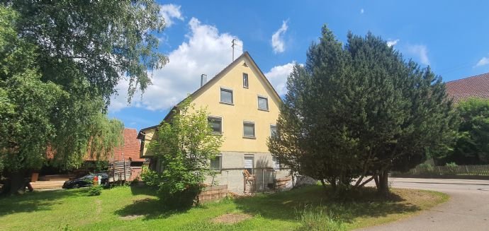 Mehrfamilienhaus zum Kauf provisionsfrei 385.500 € 15 Zimmer 350 m²<br/>Wohnfläche 484 m²<br/>Grundstück ab sofort<br/>Verfügbarkeit Hauptstraße 18 Hausen Rot Oberrot 74420