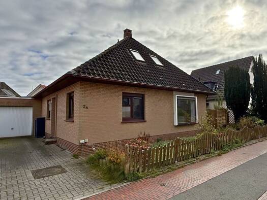Einfamilienhaus zum Kauf 310.000 € 6 Zimmer 146,5 m² 362 m² Grundstück Rastede II Rastede 26180