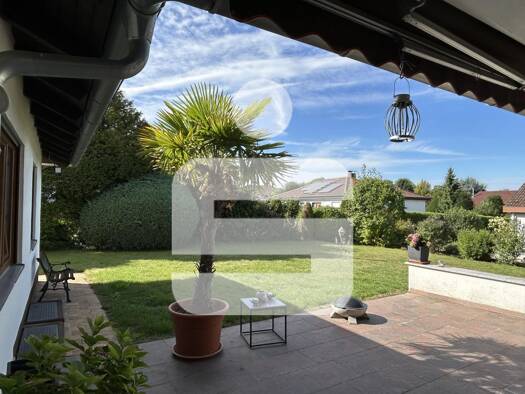 Einfamilienhaus zum Kauf 750.000 € 4,5 Zimmer 154 m² 966 m² Grundstück Eschenau Eckental 90542