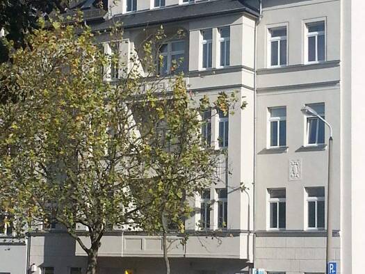 Wohnung zur Miete 605 € 4 Zimmer 93 m² 1. Geschoss frei ab sofort Reichenhainer Straße 47 Bernsdorf Bernsdorf 09126