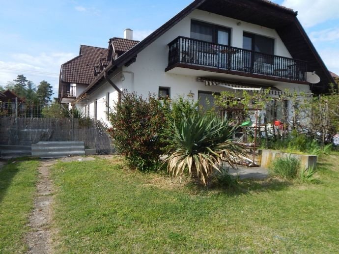 Mehrfamilienhaus zum Kauf 766.000 € 15 Zimmer 400 m²<br/>Wohnfläche 1.292 m²<br/>Grundstück Balatonboglár 8630