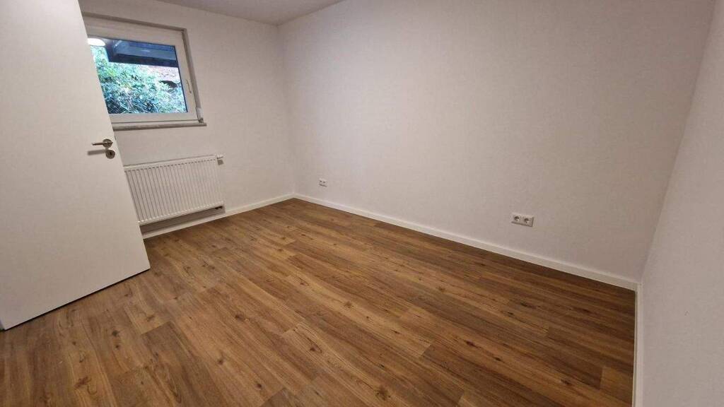 Wohnung zur Miete 475 € 2 Zimmer 55,6 m² frei ab sofort Selb 95100