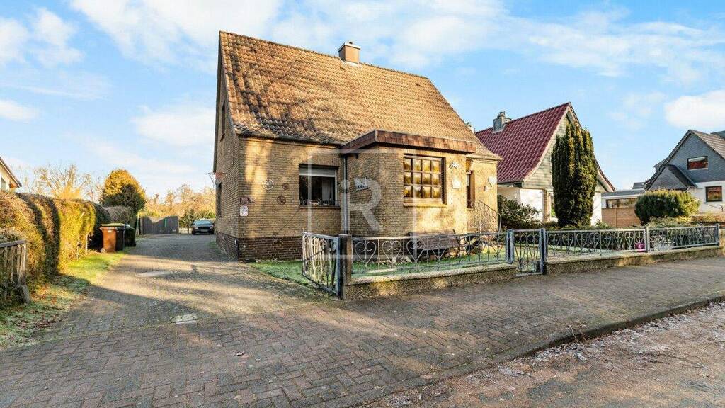 Einfamilienhaus zum Kauf 299.000 € 5,5 Zimmer 154 m² 715 m² Grundstück Aukrug 24613