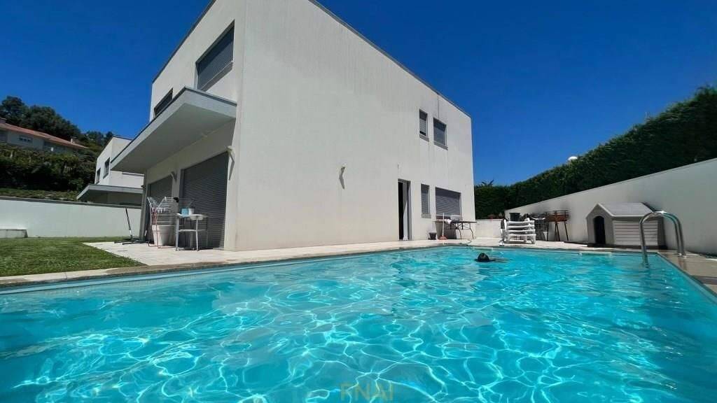 Haus zum Kauf 545.000 € 391 m² Grundstück Guilhadeses e Santar 4970