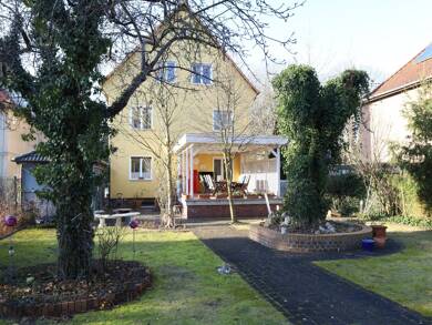 Mehrfamilienhaus zum Kauf 1.195.000 € 11 Zimmer 315 m² 1.078 m² Grundstück frei ab 01.09.2026 Berlin 13467