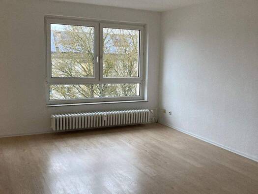 Wohnung zur Miete 660 € 4 Zimmer 77,5 m² 3. Geschoss frei ab 16.01.2026 Bonhoefferstraße 11 Ziehers-Nord Fulda 36037