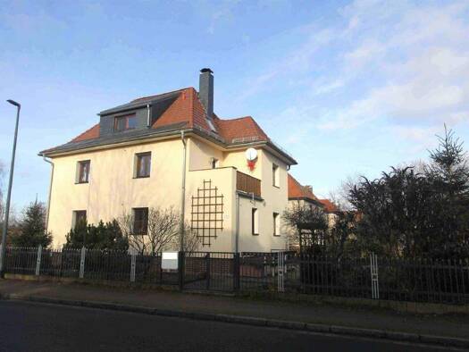 Einfamilienhaus zum Kauf 647.000 € 8 Zimmer 154,4 m² 580 m² Grundstück Radebeul 01445