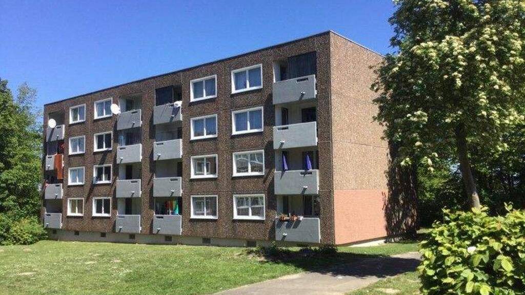 Wohnung zur Miete nur mit Wohnberechtigungsschein 407 € 3 Zimmer 75,5 m² 1. Geschoss frei ab 31.03.2026 Oberlohmannshof 32 Jöllenbeck Bielefeld 33739