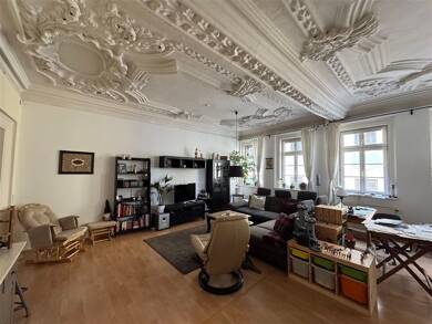 Wohnung zur Miete 980 € 4 Zimmer 135 m² frei ab 15.08.2025 Innenstadt Coburg 96450