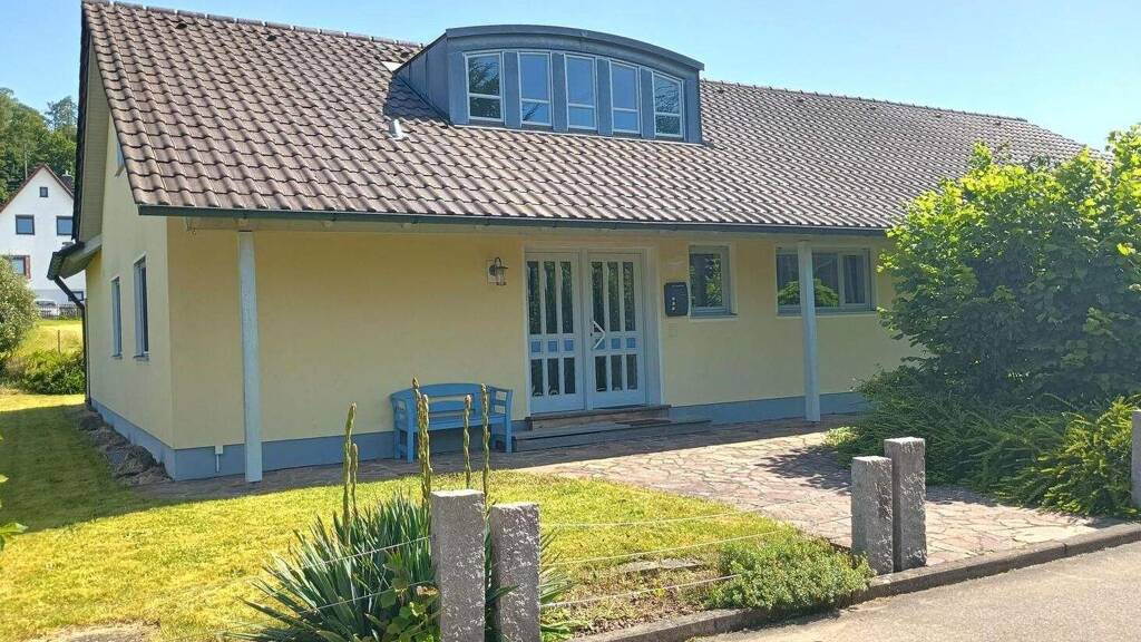 Einfamilienhaus zum Kauf 599.000 € 8 Zimmer 236 m² 915 m² Grundstück Zusamzell Altenmünster 86450