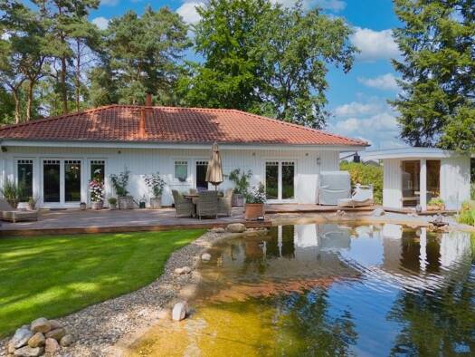Einfamilienhaus zum Kauf 1.300.000 € 4 Zimmer 170 m² 3.098 m² Grundstück Bendestorf 21227