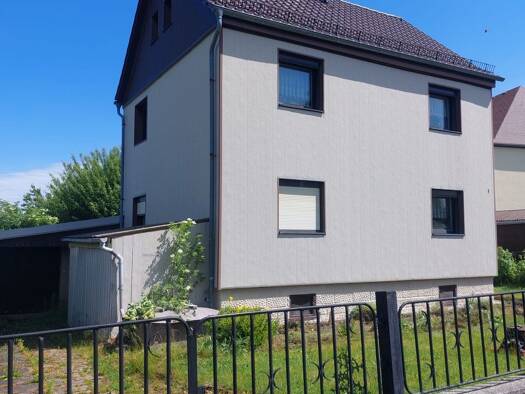 Einfamilienhaus zum Kauf provisionsfrei 165.000 € 4 Zimmer 120 m² 630 m² Grundstück Lichtentanne 08115