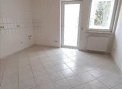 Wohnung zur Miete 380 € 2,5 Zimmer 58,5 m² 1. Geschoss frei ab sofort Bülaustraße 23 Marienthal Zwickau 08060