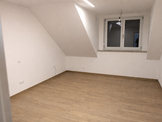 Wohnung zur Miete 450 € 2 Zimmer 45 m² 2. Geschoss Osseltshausen Au in der Hallertau 84072
