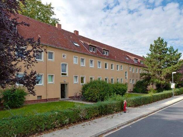 Wohnung zur Miete 588 € 2,5 Zimmer 70,9 m² 1. Geschoss frei ab 01.05.2026 Ruhrstr. 27 Querum Braunschweig 38108