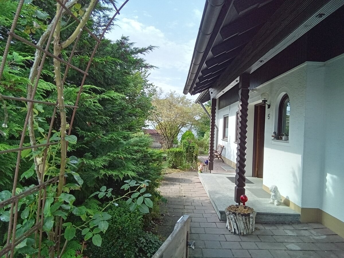 Einfamilienhaus zum Kauf 589.588 € 7 Zimmer 170,4 m²<br/>Wohnfläche 1.081 m²<br/>Grundstück Mauerstetten Mauerstetten 87665