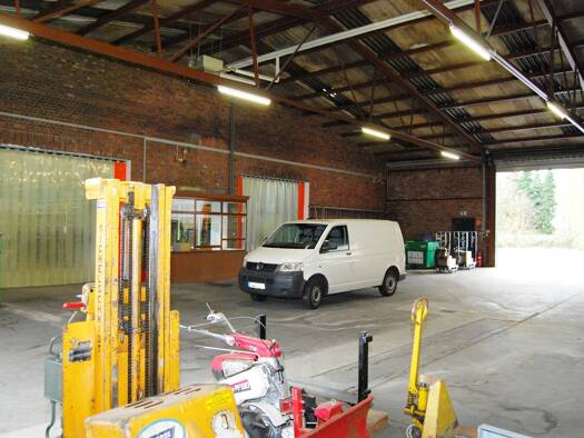 Lagerhalle zur Miete 5 € 635 m² Lagerfläche teilbar ab 315 m² Solingen-Mitte Solingen 42659