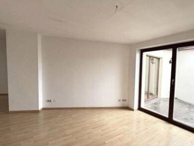 Wohnung zur Miete 565 € 3 Zimmer 87 m² Dachgeschoss, 4. Geschoss frei ab sofort Klausenerstraße . Sudenburg Magdeburg 39112
