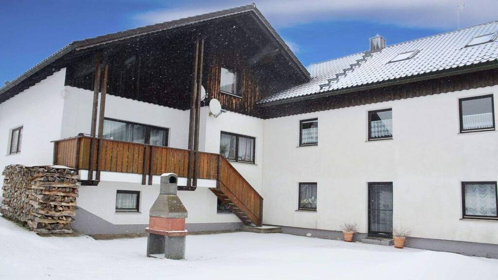 Wohnung zum Kauf 82.900 € 2 Zimmer 74 m² Finsterau Mauth 94151