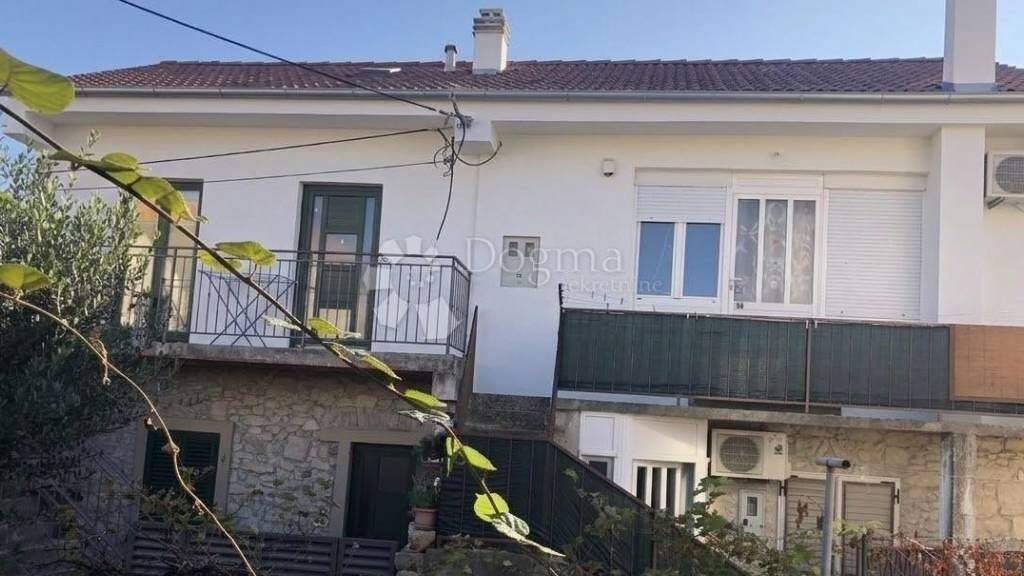 Haus zum Kauf 369.000 € 8 Zimmer 160 m² Arbanasi do Crno