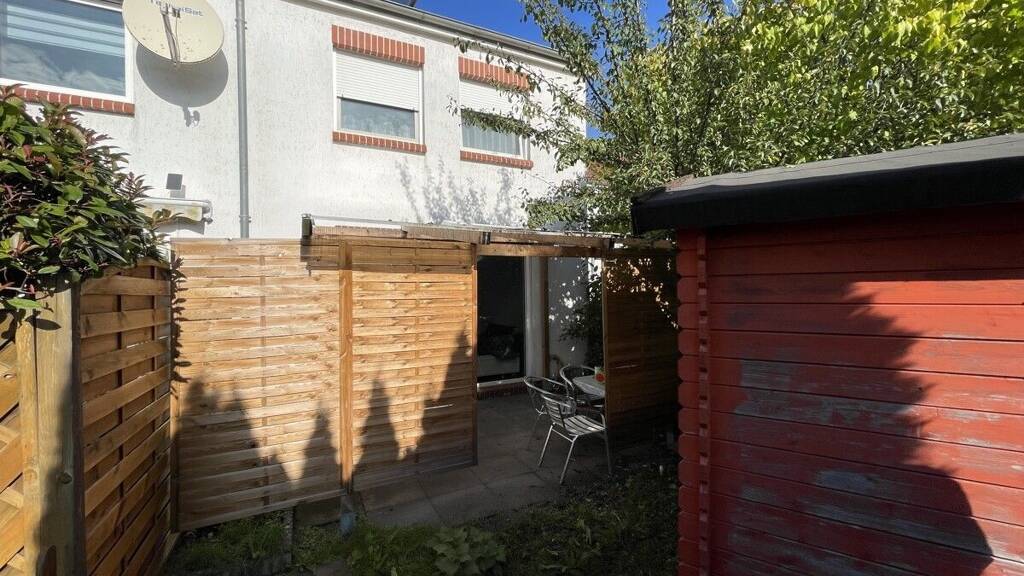 Reihenmittelhaus zum Kauf 257.000 € 5 Zimmer 94 m² 231 m² Grundstück Dwoberg/Ströhen Delmenhorst 27753