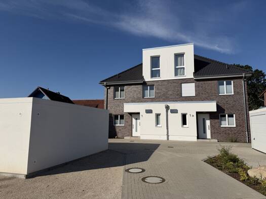 Doppelhaushälfte zur Miete - Erstbezug 1.840 € 6 Zimmer 150 m² 350 m² Grundstück frei ab 01.10.2026 Kolenfeld Wunstorf / Kolenfeld 31515