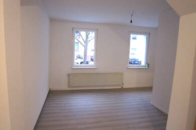 Wohnung zur Miete 360 € 1,5 Zimmer 38 m² frei ab 01.08.2025 Innenstadt Coburg 96450