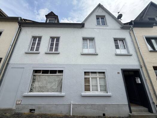 Wohnung zur Miete 300 € 1 Zimmer 25 m² EG Senheim 56820