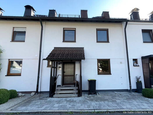 Reihenmittelhaus zum Kauf 135.000 € 5 Zimmer 90 m² 192 m² Grundstück Rehau 95111