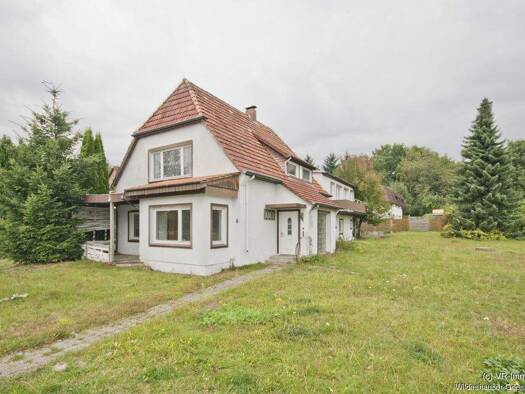 Einfamilienhaus zum Kauf 99.000 € 11 Zimmer 170 m² 989 m² Grundstück Aschenstedt Dötlingen 27801