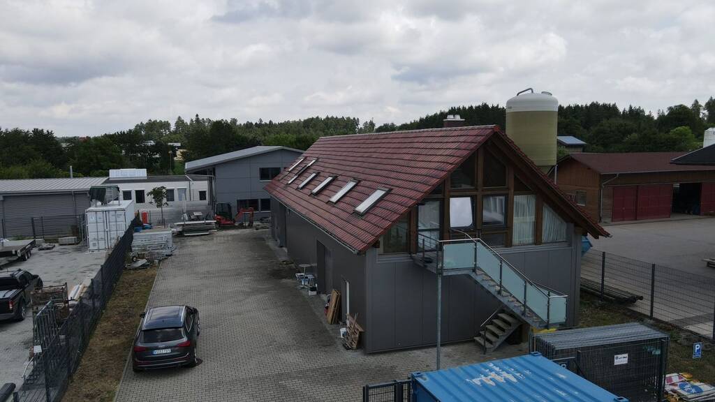 Halle/Industriefläche zum Kauf provisionsfrei 465.000 € 290 m² Lagerfläche Wilhelm-Jerger-Straße 32 Niedereschach 78078