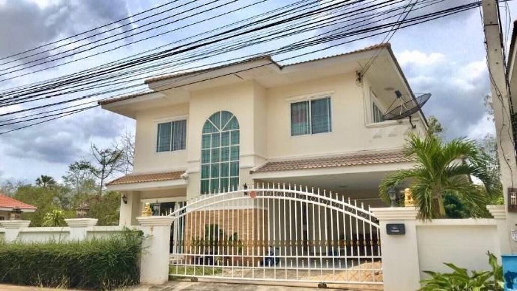 Villa zur Miete 450 € 4 Zimmer 160 m² 240 m² Grundstück Nakhonratchasima 30000