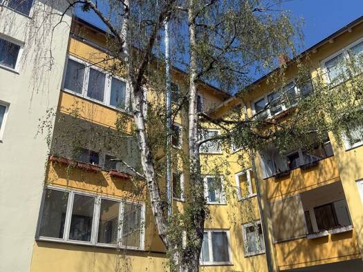 Wohnung zum Kauf 249.000 € 3 Zimmer 70 m² 1. Geschoss frei ab sofort Perlstraße 2 Oststadt Mitte 30161