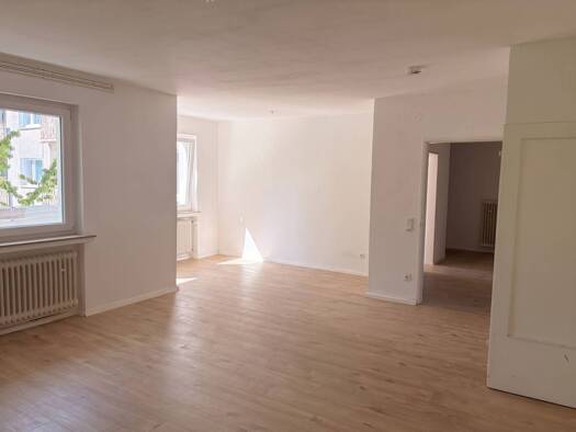 Wohnung zur Miete 673 € 4 Zimmer 99,5 m² 4. Geschoss frei ab sofort Jaspersstraße 9 Wald Solingen 42719