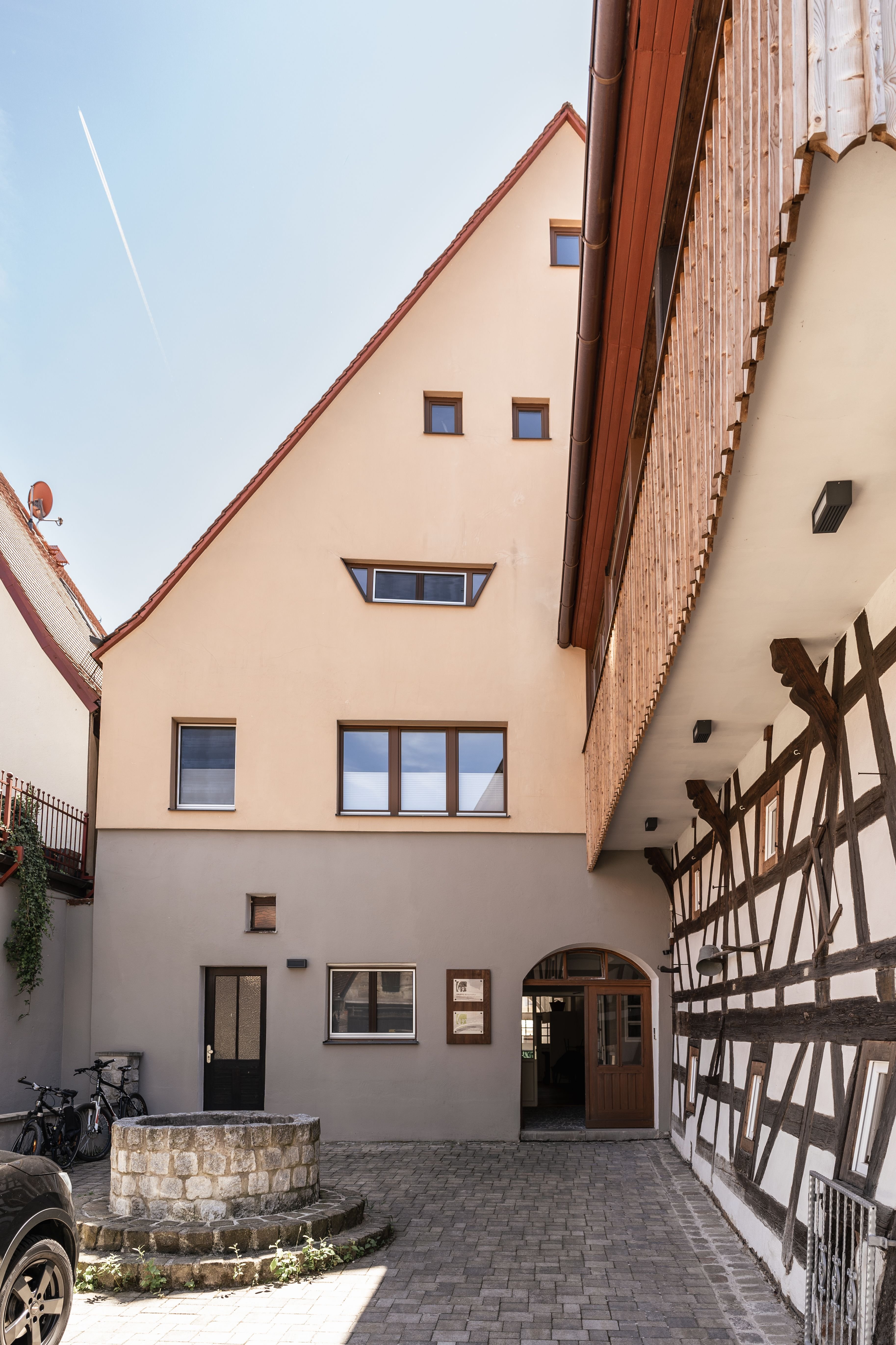 Wohnung zur Miete 1.200 € 3 Zimmer 119 m²<br/>Wohnfläche 1.<br/>Geschoss Marktplatz 23 Lauf rechts Lauf an der Pegnitz 91207