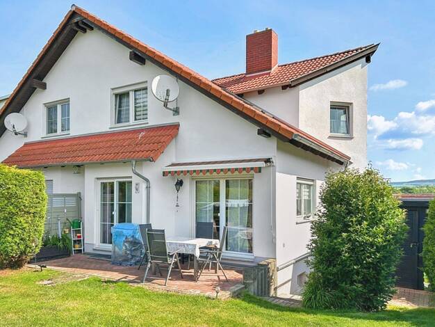 Doppelhaushälfte zum Kauf 256.000 € 5 Zimmer 119 m² 331 m² Grundstück Elleben Elleben 99334