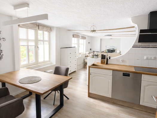 Einfamilienhaus zum Kauf 166.000 € 6 Zimmer 160 m² 250 m² Grundstück Rosenthal Hessen - Rosenthal 35119