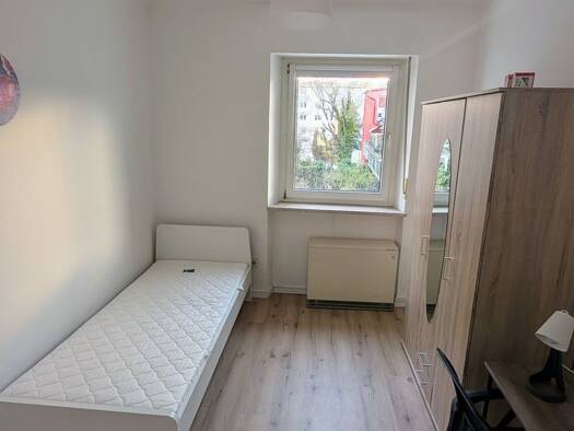 Reihenhaus zur Miete 475 € 8 Zimmer 163 m² frei ab sofort Großreuth h d Veste Nürnberg 90409