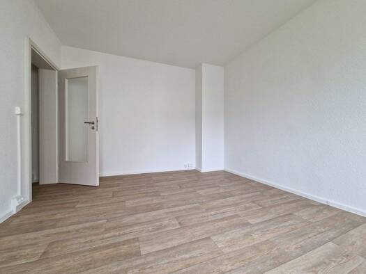 Wohnung zur Miete 240 € 2 Zimmer 40 m² 1. Geschoss frei ab sofort Lessingstraße 43 Flöha 09557