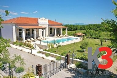 Haus zum Kauf 1.500.000 € 6 Zimmer 442 m² 1.640 m² Grundstück Porec 52440