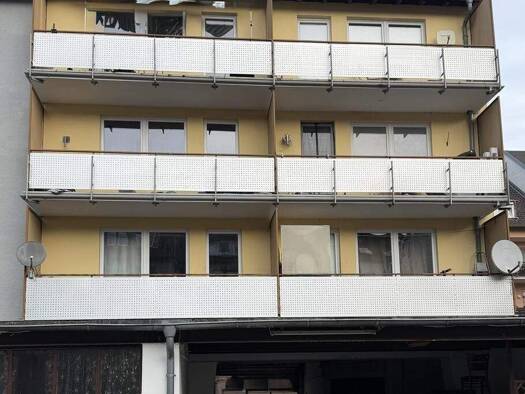 Mehrfamilienhaus zum Kauf 1.800.000 € 14 Zimmer 379 m² 721 m² Grundstück Südstadt Südstadt 76137