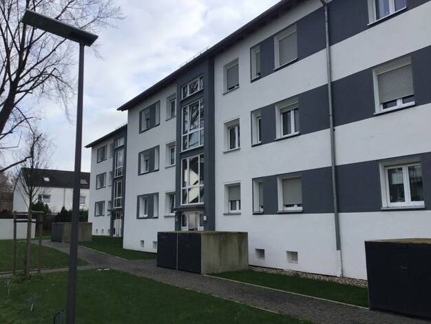Wohnung zur Miete 600 € 3 Zimmer 61,9 m² 2. Geschoss frei ab 14.10.2026 Insterburger Str. 18 Hofstede Mitte 44809