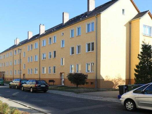 Wohnung zur Miete 520 € 3 Zimmer 69,5 m² 2. Geschoss Luxemburgstr. 13 Siedlung Dessau-Roßlau 06846