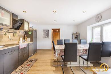 Einfamilienhaus zum Kauf 150.000 € 6 Zimmer 138 m² 616 m² Grundstück Untergschwandt Rattenberg 94371