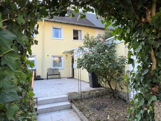 Reihenmittelhaus zum Kauf 389.000 € 4 Zimmer 110 m² 171 m² Grundstück frei ab sofort Barkhovenhöhe 34 Heidhausen Stadtbezirk IX 45239