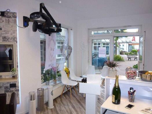 Laden zum Kauf provisionsfrei 170.000 € 2 Zimmer 80 m² Verkaufsfläche Maudach Ludwigshafen 67067