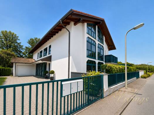 Mehrfamilienhaus zum Kauf 1.499.000 € 11 Zimmer 240 m² 500 m² Grundstück Trudering-Riem München 81829