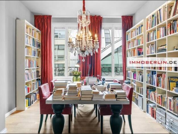 Mehrfamilienhaus zum Kauf als Kapitalanlage geeignet 8.300.000 € 600 m² 239 m² Grundstück Mitte Berlin 10117