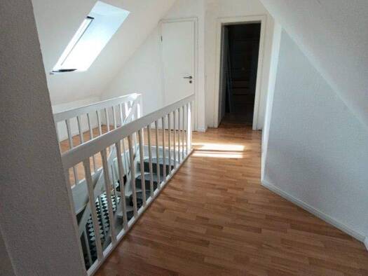 Maisonette zur Miete 884 € 4 Zimmer 100 m² 4. Geschoss frei ab 01.04.2026 Friesische Straße 41 Friesischer Berg Flensburg 24937