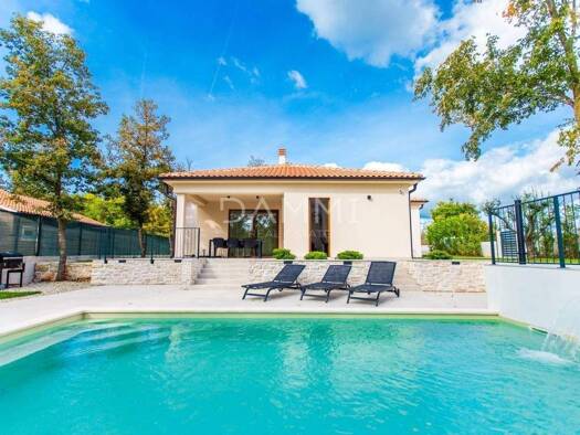 Haus zum Kauf 685.000 € 4 Zimmer 152 m² Žminj